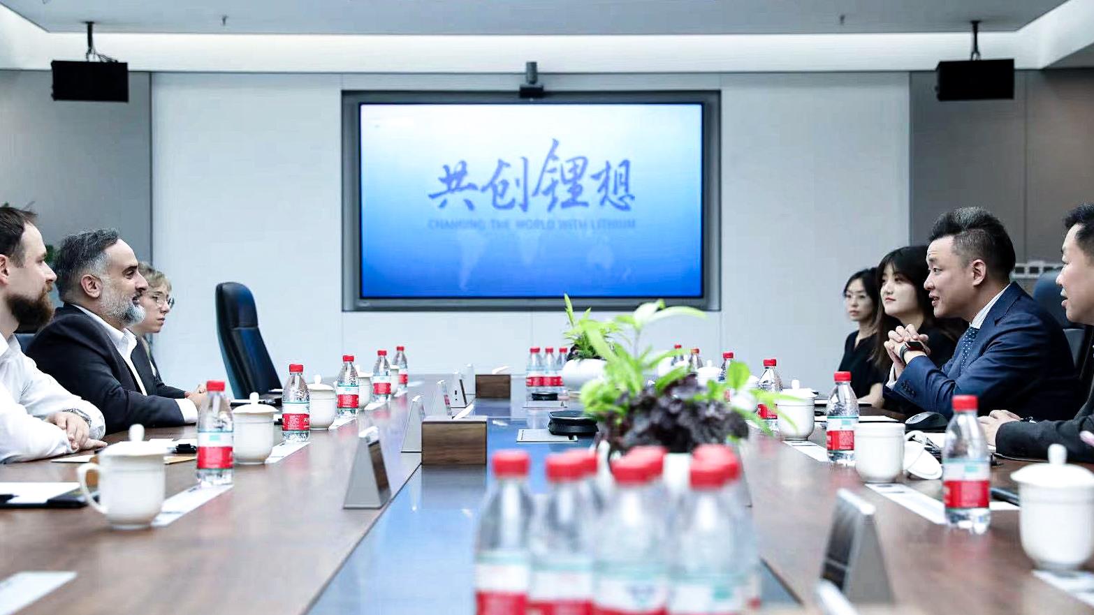 德国驻成都总领事密安龙一行到访豪门国际官网锂业